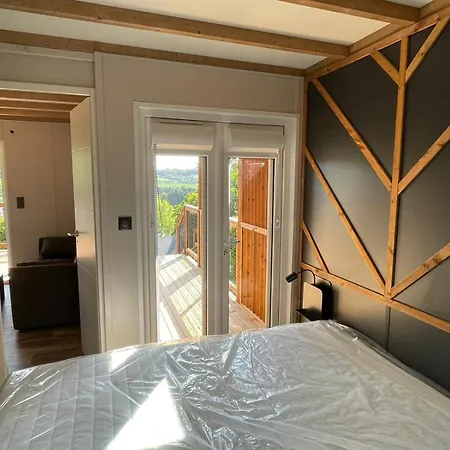 Valterra Lodges A Chatillon-En-Diois Hotel *