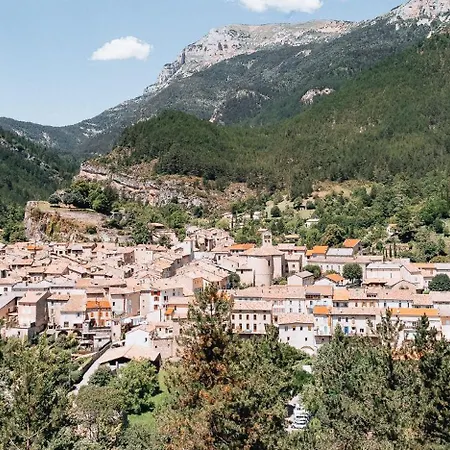 Hotel Lodges à Chatillon en Diois Châtillon-en-Diois