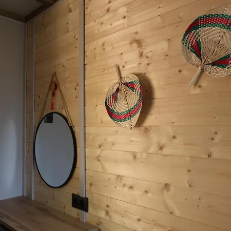 Valterra Lodges A Chatillon-En-Diois *