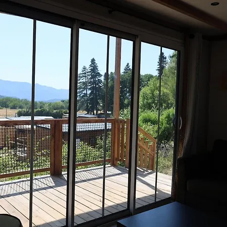 Valterra Lodges A Chatillon-En-Diois Hotel *