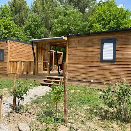Valterra Lodges A Chatillon-En-Diois Hotel *