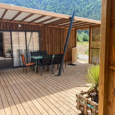 Valterra Lodges A Chatillon-En-Diois *